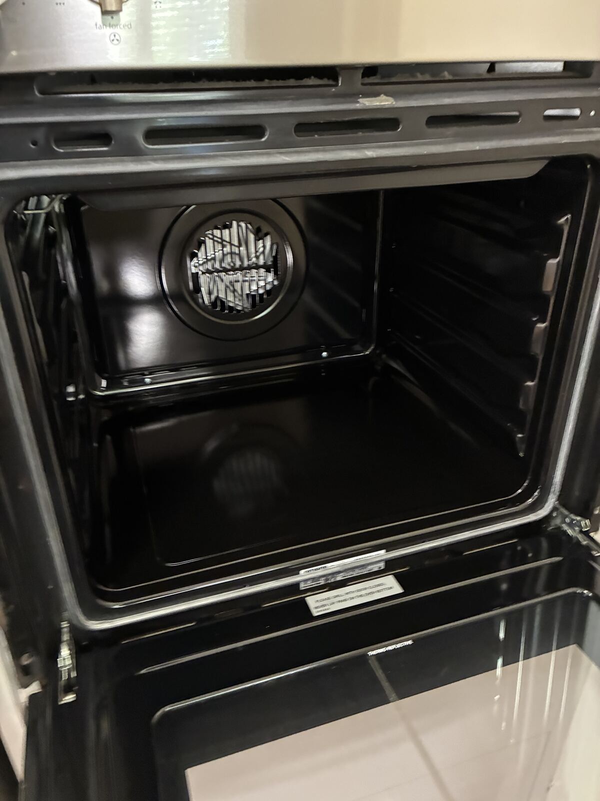 Detailed oven interior after a Bardon Clean bond clean, Brisbane
